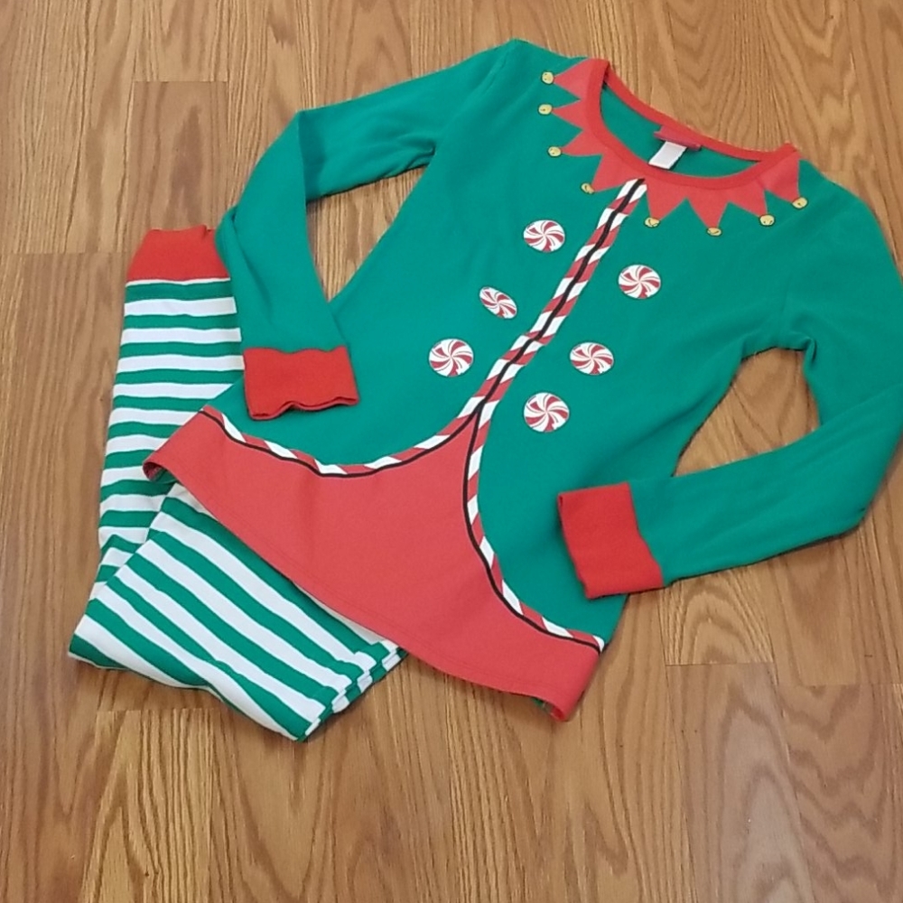 Christmas pajamas wondershop xs